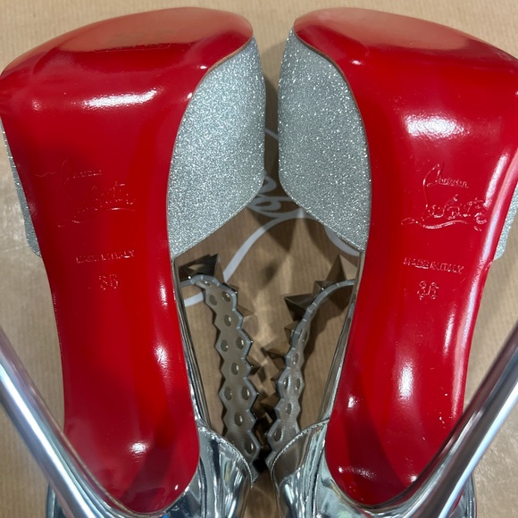 SILVER LOUBOUTIN HEELS NIB SZ 36 - Picture 6 of 8